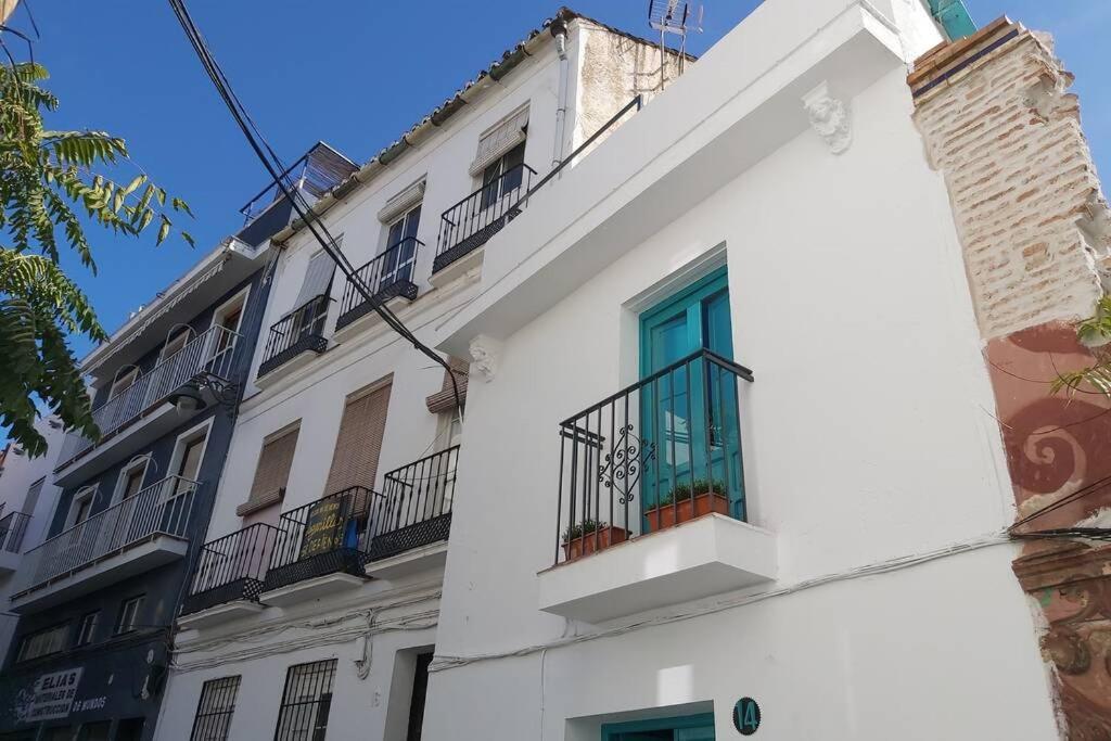 Tgh/ Vital Aza Malaga Centro エクステリア 写真